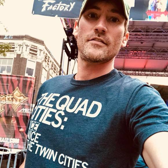 Meet your Posher, Aaron - Picture 1 of 1